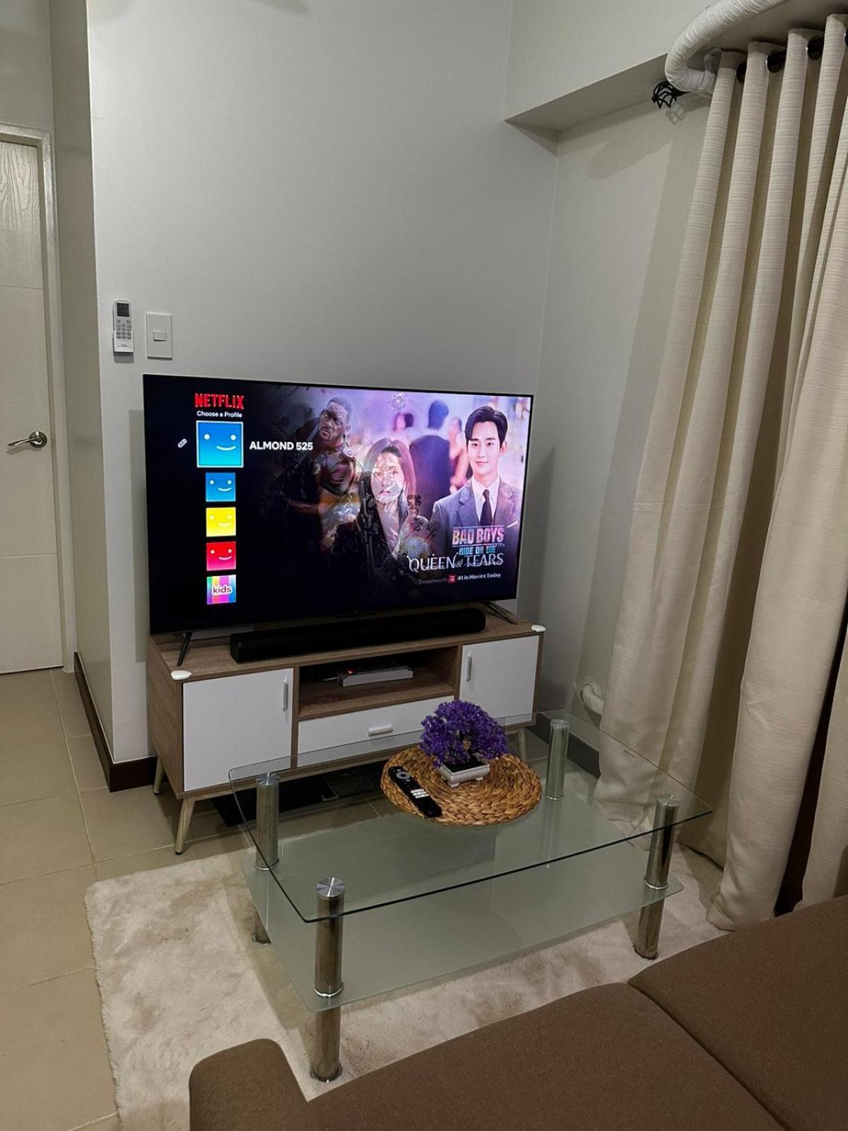 2 Bedroom Condo Unit Near Sm Bf & Naia At The Atherton By Dmci With 2 Balcony Paranaque City Экстерьер фото